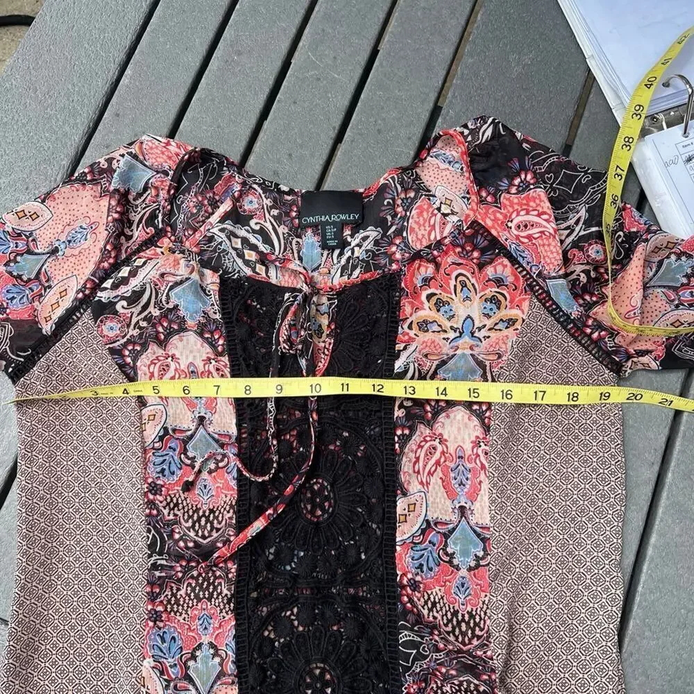 CYNTHIA ROWLEY size S women’s tunic, multi color